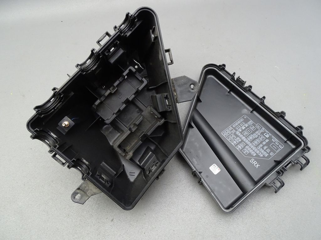 Sicherungskasten Gehäuse Deckel 25730750 07-13 Cadillac SRX Bild 5