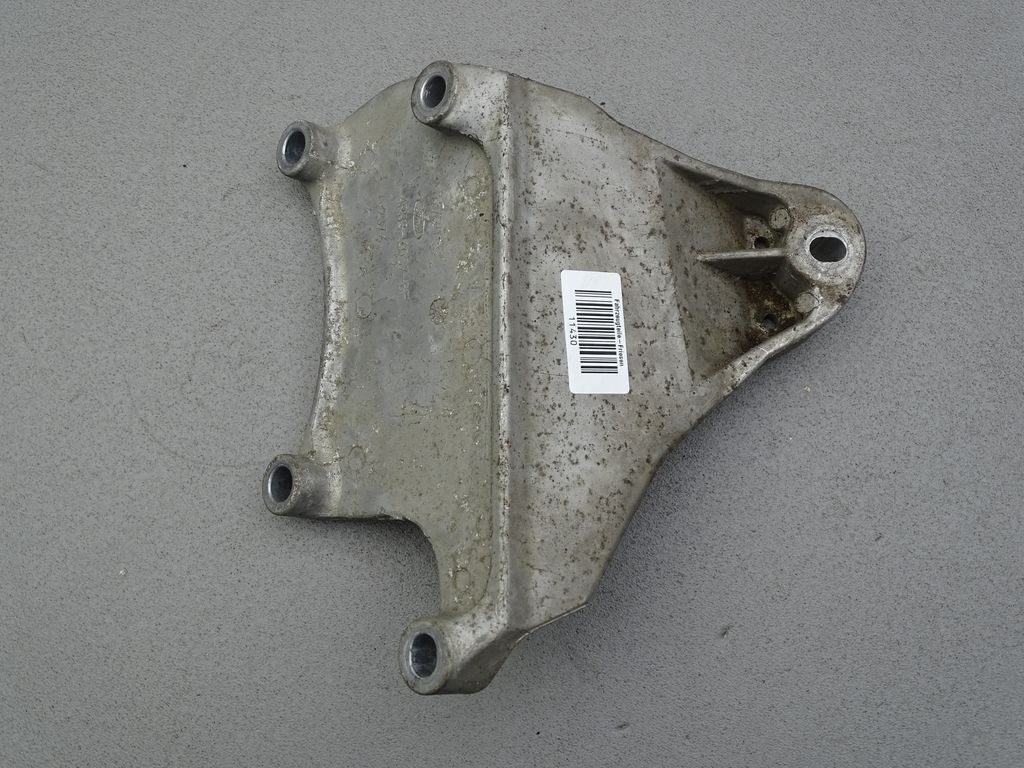 Ford Mustang V Motorhalter Motor Halterung 05-09 4R33-6037-BF Bild 5