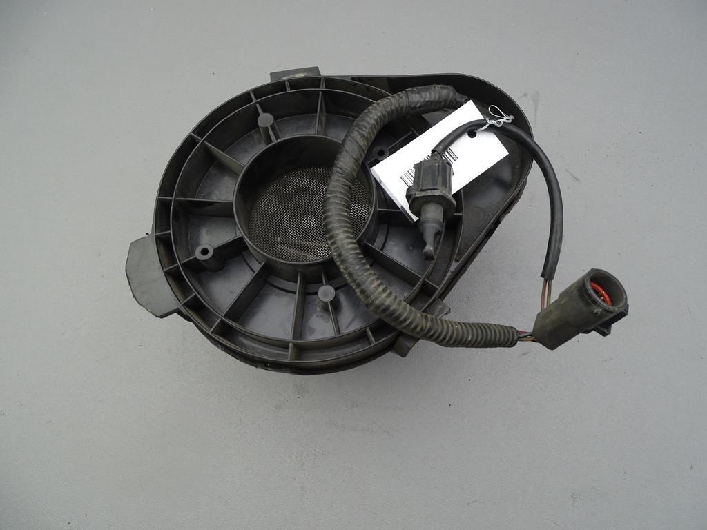 Ford Mustang IV Luftfilterkasten Luftmassenmesser F57F-12B579-DA Bild 2