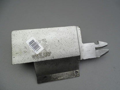 Ford Mustang IV Seitenschweller Ecke Links 99-04 XR33-6310156-AC XR33-6310156-AC Bild 3