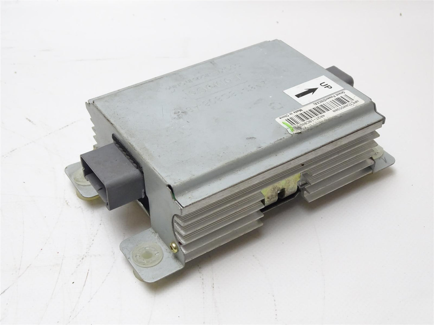 Steuergerät Amplifier Verstärker 4R3T-18C808-AB Ford Mustang V 05-09 Bild 2