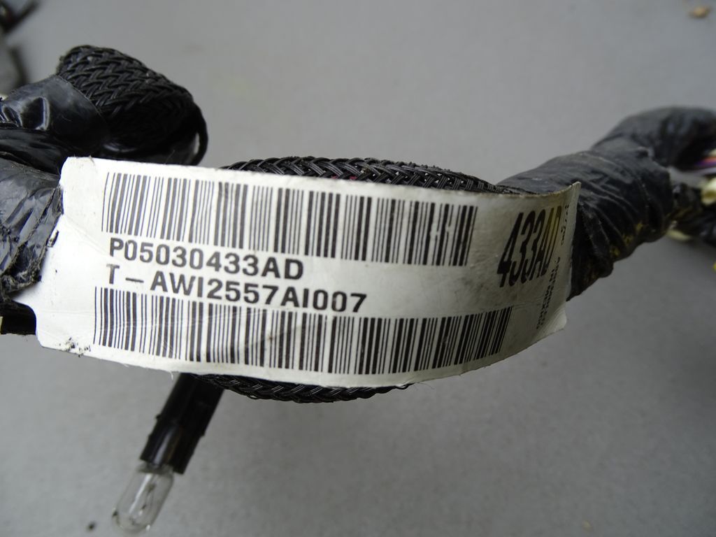 Dodge Viper SRT-10 08-10 Kabelbaum Armaturenbrett 05030433AD Instrument Wiring – Bild 8