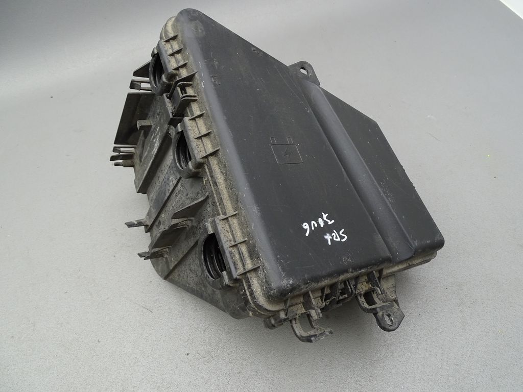 Sicherungskasten Gehäuse Deckel 25730750 07-13 Cadillac SRX Bild 1