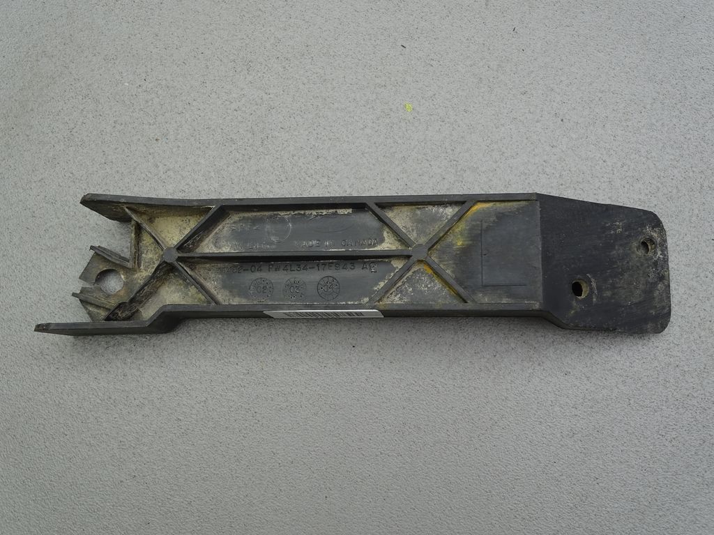 Ford F150 XLT Halter Links Halterung 4L34-17E943-AE Bild 4