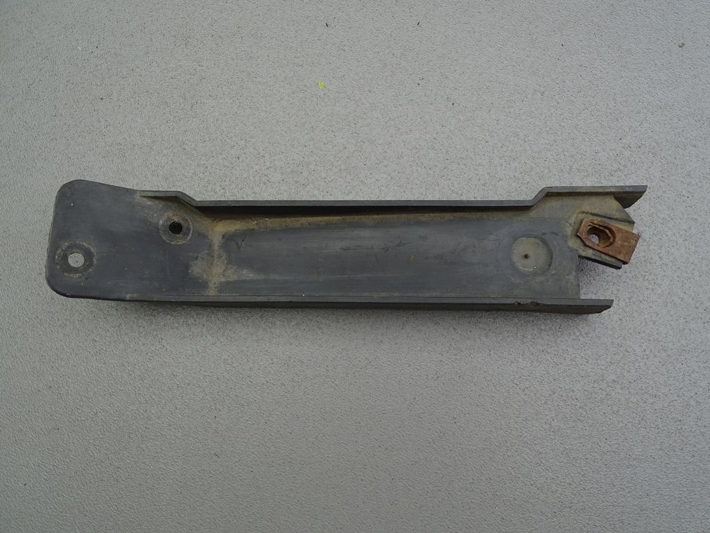 Ford F150 XLT Halter Rechts Vorne Halterung 4L34-17E942-AE Bild 1