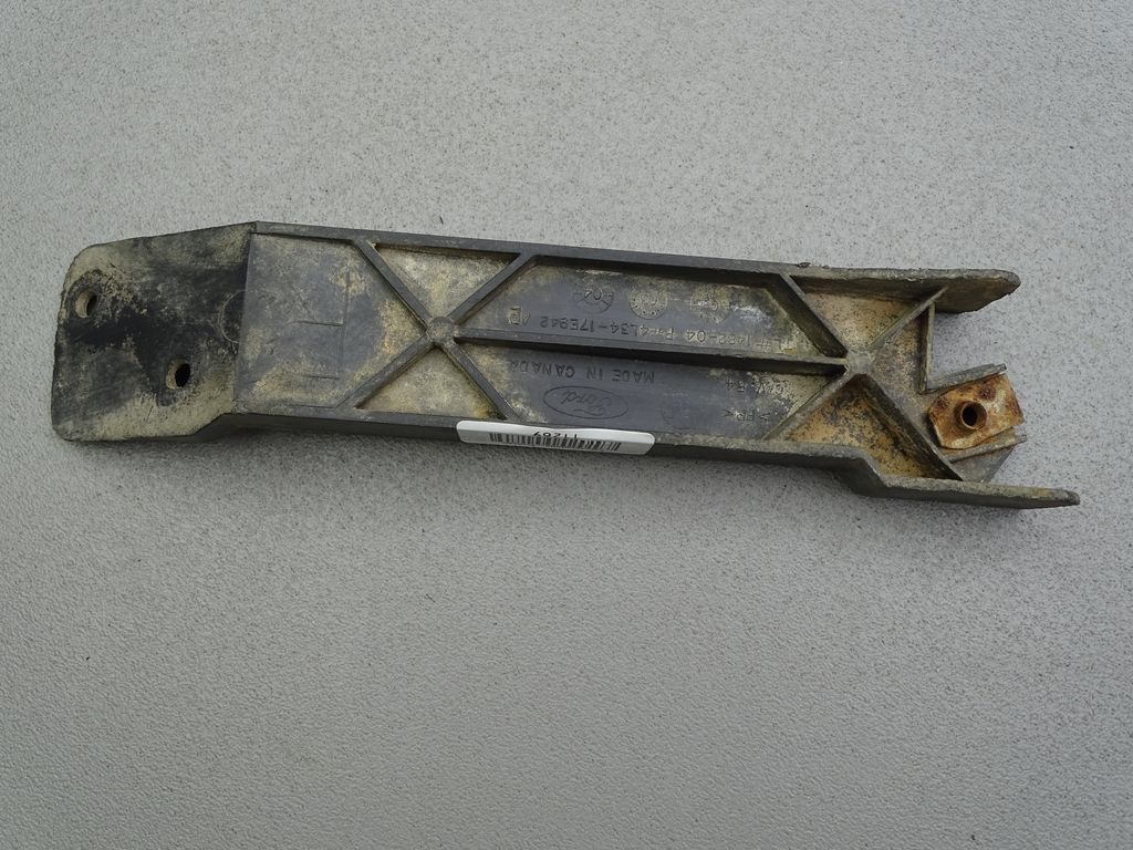 Ford F150 XLT Halter Rechts Vorne Halterung 4L34-17E942-AE Bild 4