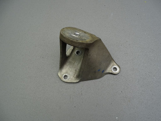 Motorhalter Rechts 10349965 05-13 Corvette C6 Bild 1