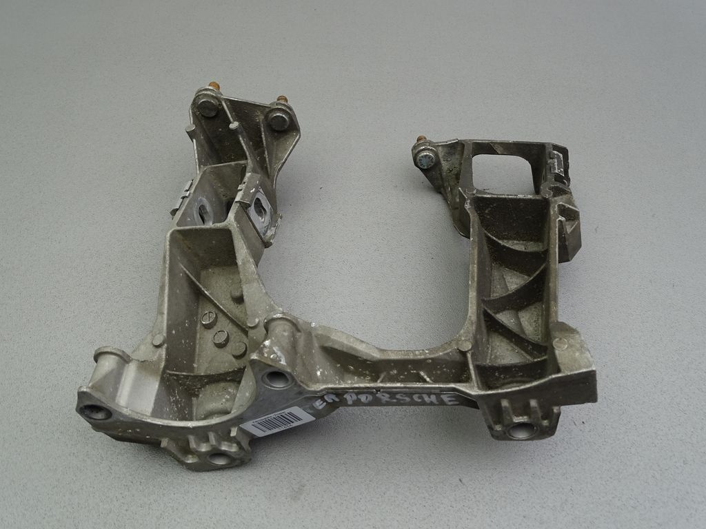 Hinterachsträger Querträger Rechts Porsche 987 Boxster S 98733115204 987.331.152.04 Bild 3
