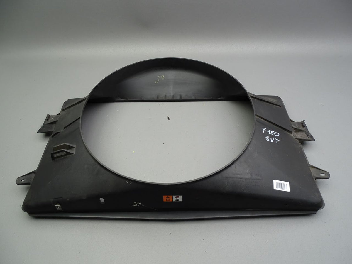 Ford F150 SVT Lightning Lüfterzarge Motorlüfter Kühler 1L3V-8146-AA Bild 1