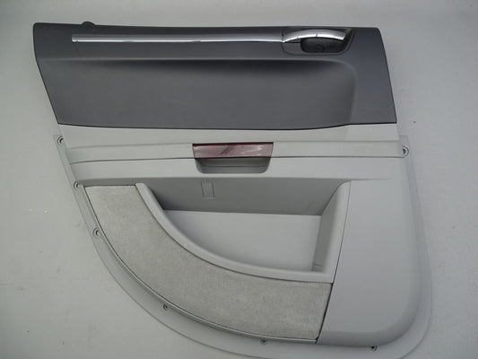 Türverkleidung Hinten Links Chrysler 300C Limousine Schwarz Grau 0UU071DBAH Bild 1