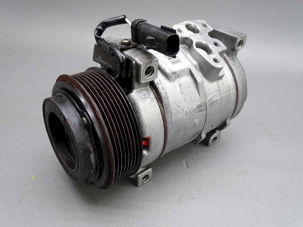 Dodge Viper SRT-10 Klimakompressor A/C compressor 10S17C 05290012AC Bild 1