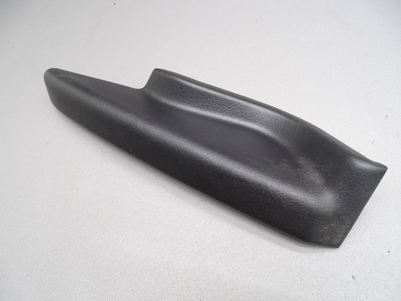 Dodge Viper SRT-10 Abdeckung Verkleidung Armaturenbrett Handschuhfach Schwarz 04 04865534AA Bild 1