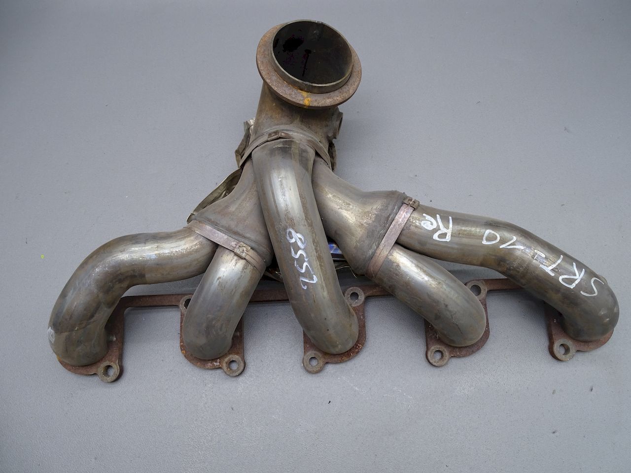 Abgaskrümmer Links 03-06 Dodge Viper SRT-10 8.3L V10 05037196AD Exhaust Manifold Bild 1