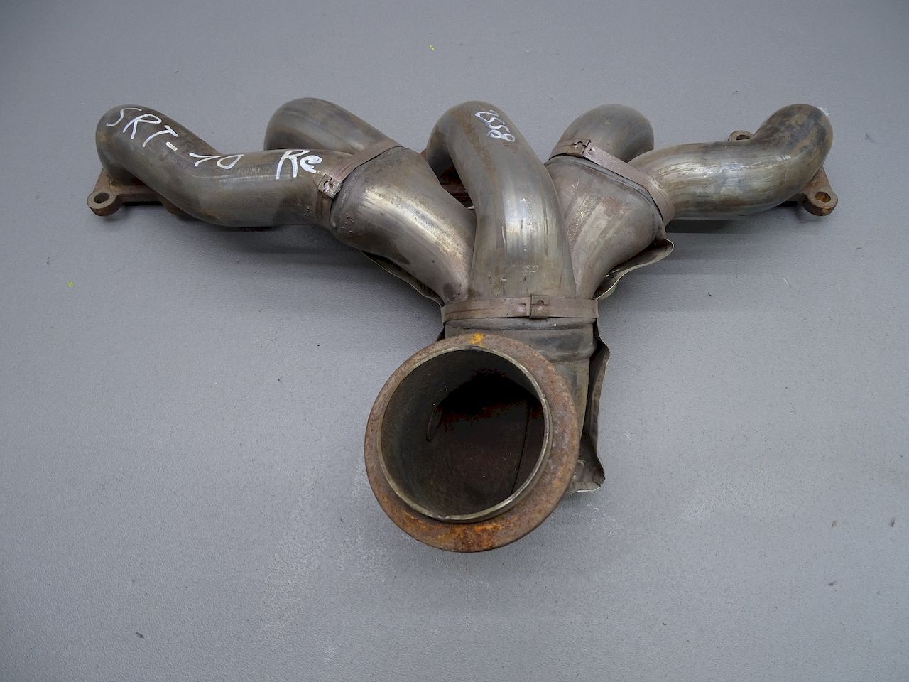 Abgaskrümmer Links 03-06 Dodge Viper SRT-10 8.3L V10 05037196AD Exhaust Manifold Bild 2