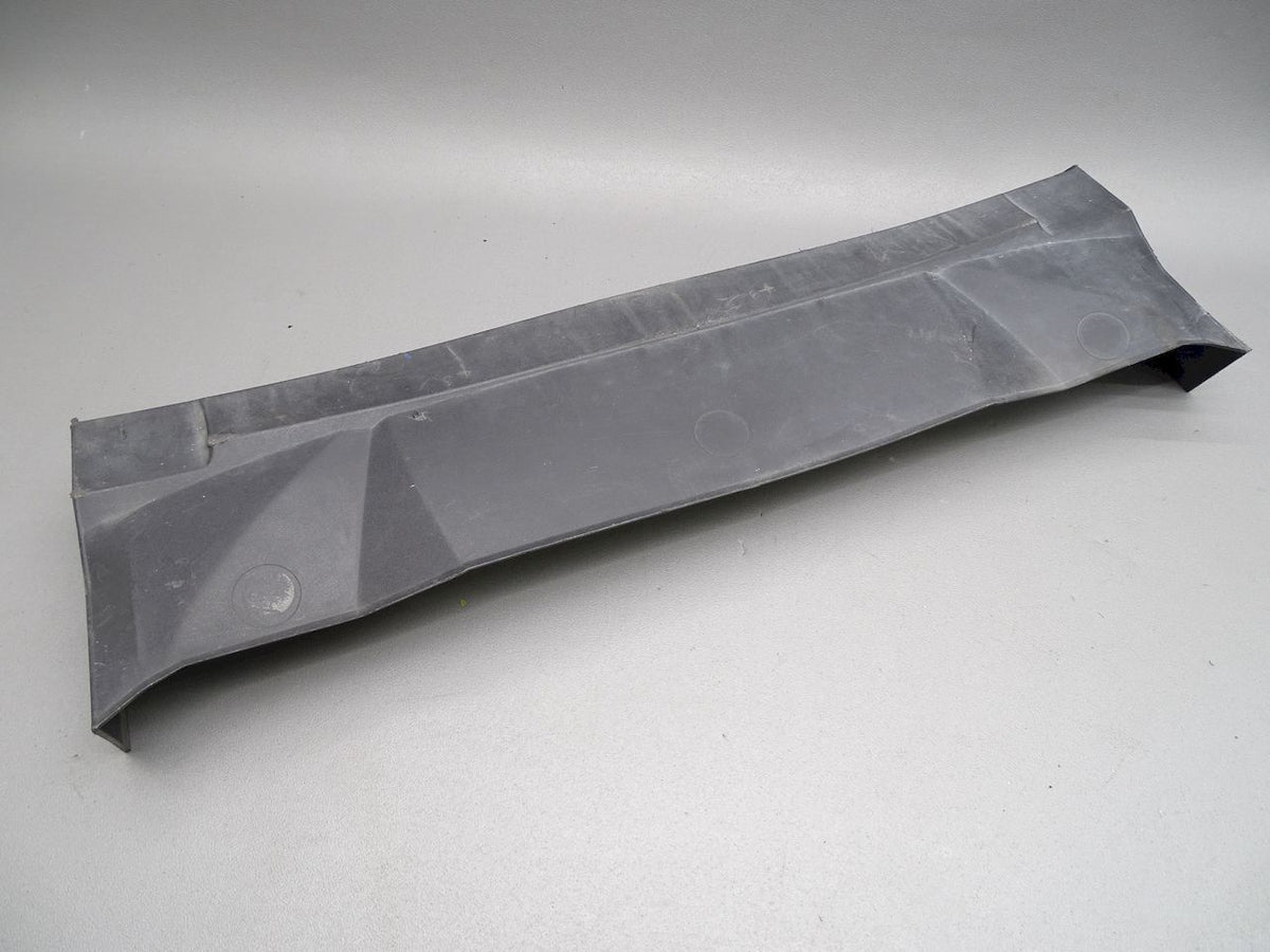 Abdeckung Vorne Spritzschutz Luftführung Kühler Stoßstange 10381295 05-13 Corvette C6 Bild 1