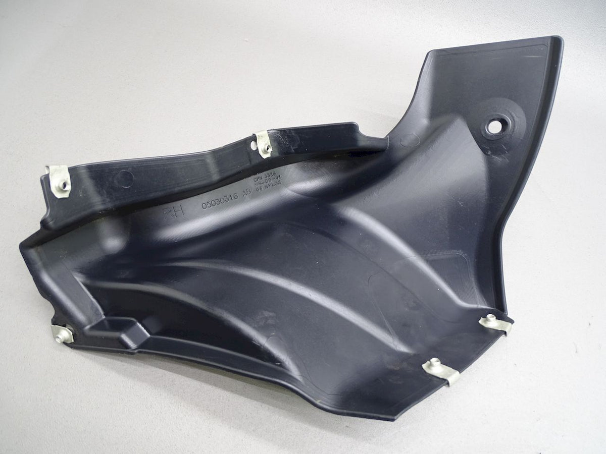 Dodge Viper SRT-10 Abdeckung Rücklicht Hinten Rechts Blende 05030316AB 05030316AB Bild 3