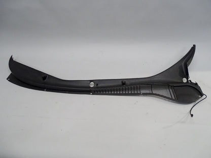 Abdeckung Wasserkasten Windabweiser Windlauf Vorne 10446063 Corvette C5 97-04 Bild 1