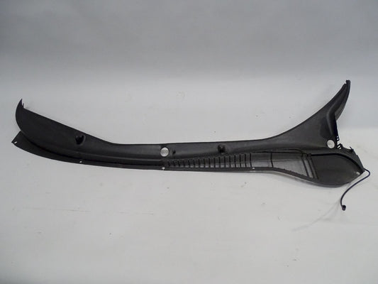 Abdeckung Wasserkasten Windabweiser Windlauf Vorne 10446063 Corvette C5 97-04 Bild 1