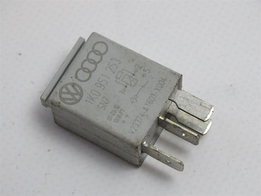 Relais Tyco 449 OE VW Audi 1K0951253 Bild 1