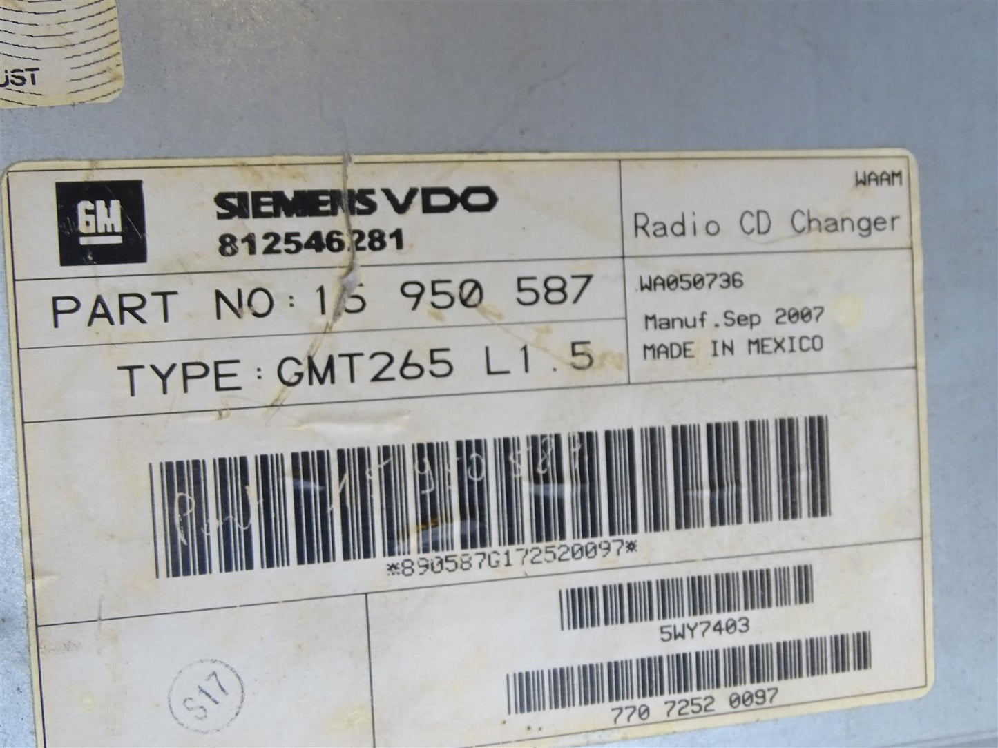 Radio CD Wechsler 15950587 Cadillac SRX 3.6L V6 190KW 258PS Bild 3