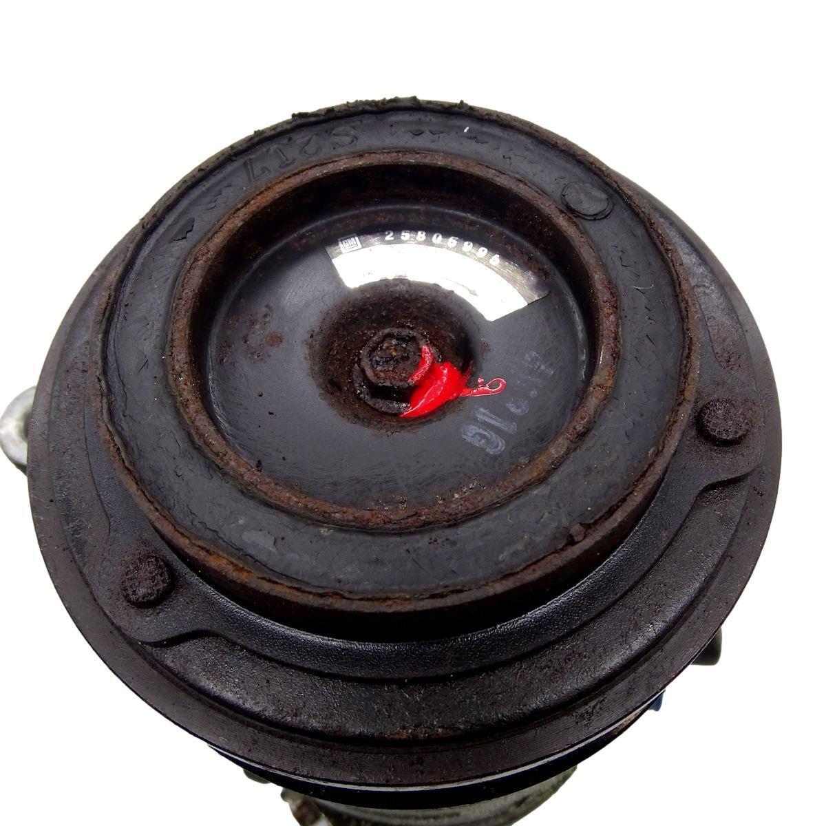 Klimakompressor GM 25805995 Cadillac CTS 3,6L AC Compressor Original Bild 3
