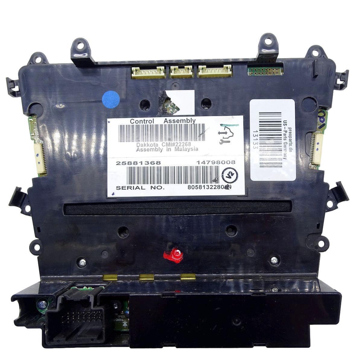 Bedienteil Radio Klima 25881368 07-13 Cadillac CTS 3.6L V6 LY7 229KW 311PS Bild 2