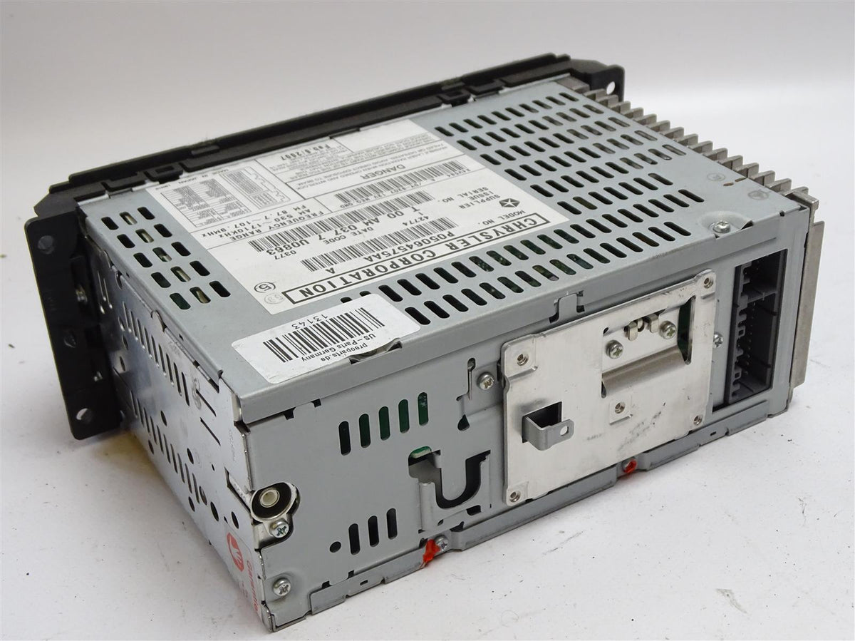 Radio CD AM/FM MP3 OE 05064575AA Dodge Viper SRT-10 8.4L V10 450 KW / 612 PS Bild 3