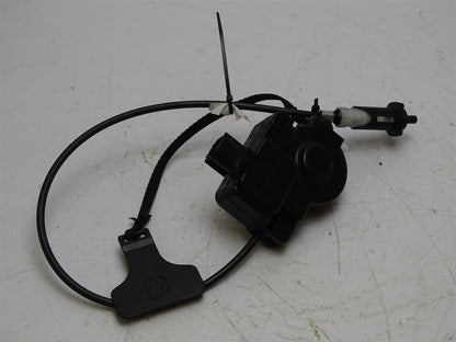 Tankentriegelung Tankdeckelöffner 2005 Lexus SC430 4.3L V8 Bild 1