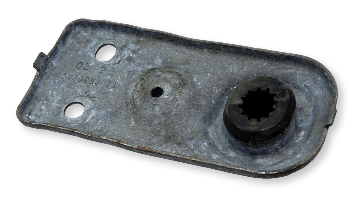 Ford Mustang Halter Kühlterhalter 4R33-8B359-AG Bild 1