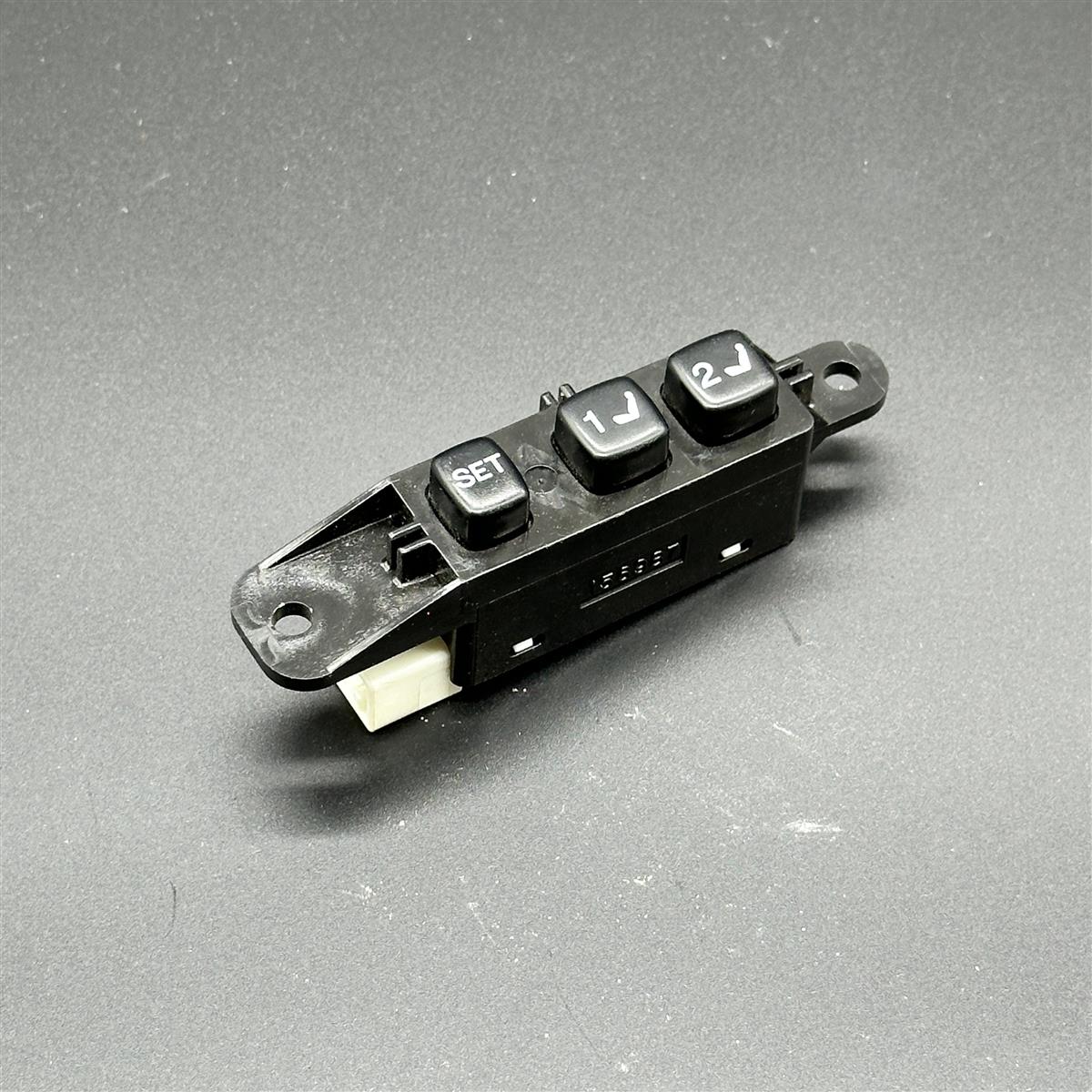 Schalter Sitzverstellung Memory Toyota 156987 01-06 Lexus SC430 4.3L V8 Bild 1