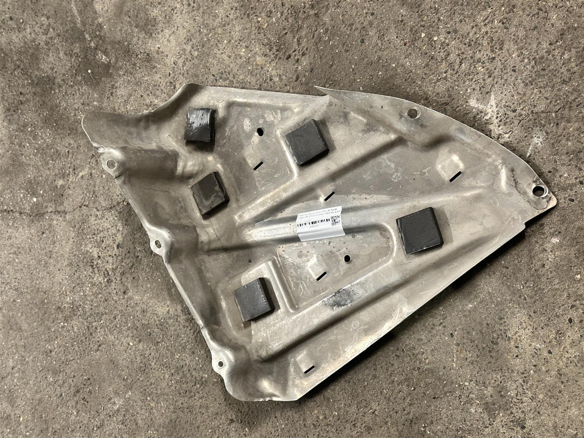 Unterbodenschutz Blech Tank Links 05-13 Corvette C6 6.0L LS2 Bild 1