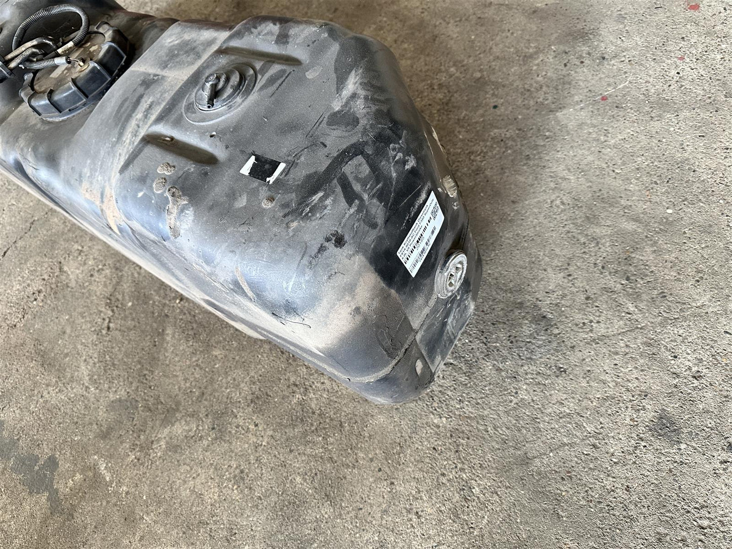 Ford F350 Tank Kraftstofftank Dieseltank F81A-9010-AC F250 SuperDuty 6.0L V8 Bild 2