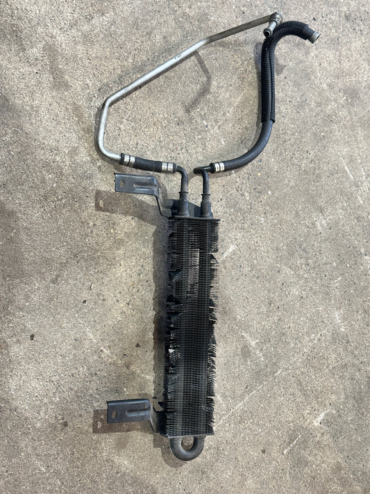 Ölkühler mit Leitung 1997-2004 Corvette C5 5.7L V8 Bild 1