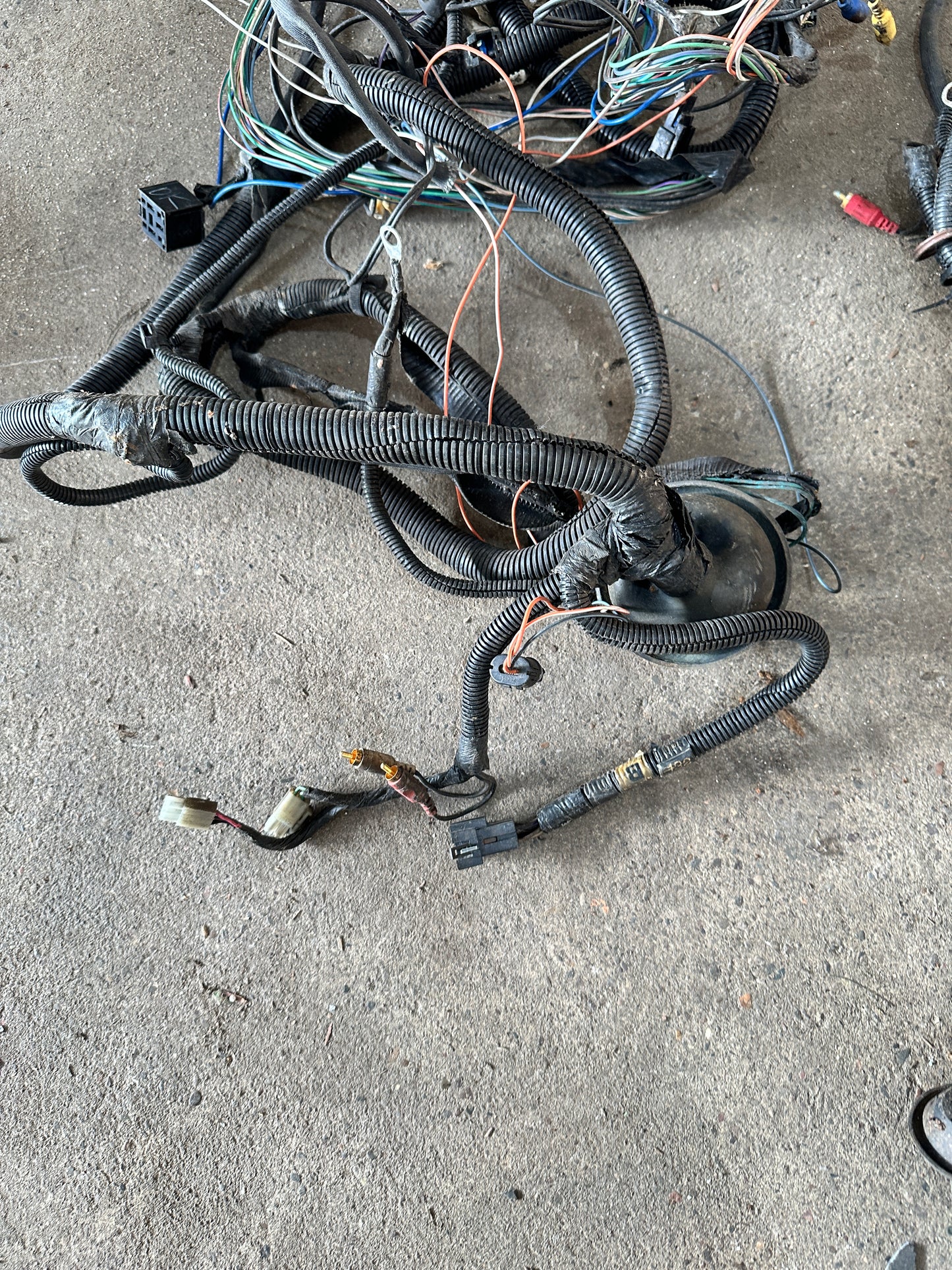 Kabelbaum Hinten 2 Stück beschädigt 4709133 Dodge Viper RT-10 8.0L V10 Bild 6