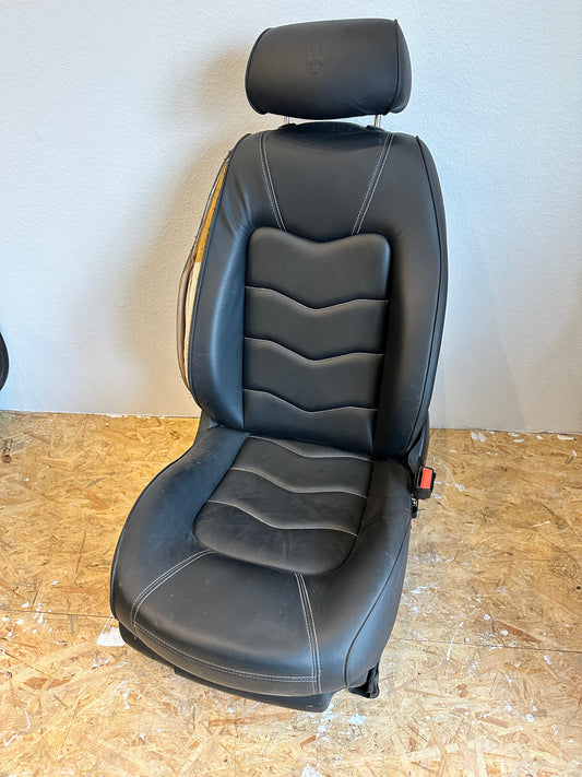 Beifahrersitz Ledersitz Sitz Vorne Rechts Maserati M139 Quattroporte Sport GTS 4.7L V8 Bild 1