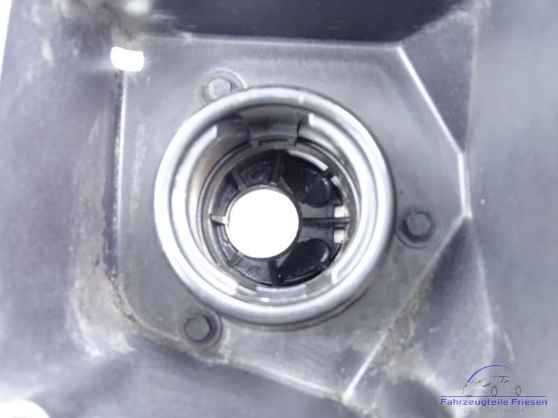 Einfüllstutzen Kraftstofftank 15843233 05-13 Corvette C6 Bild 3