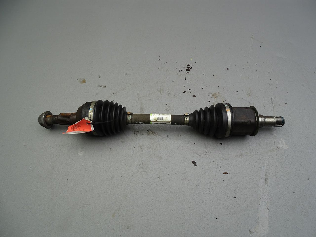 Antriebswelle Vorne Rechts 25719195 07-13 Cadillac SRX Bild 1