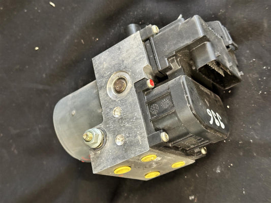 Porsche 996 ABS Steuergerät Hydraulikblock 996.355.755.04 Bild 1