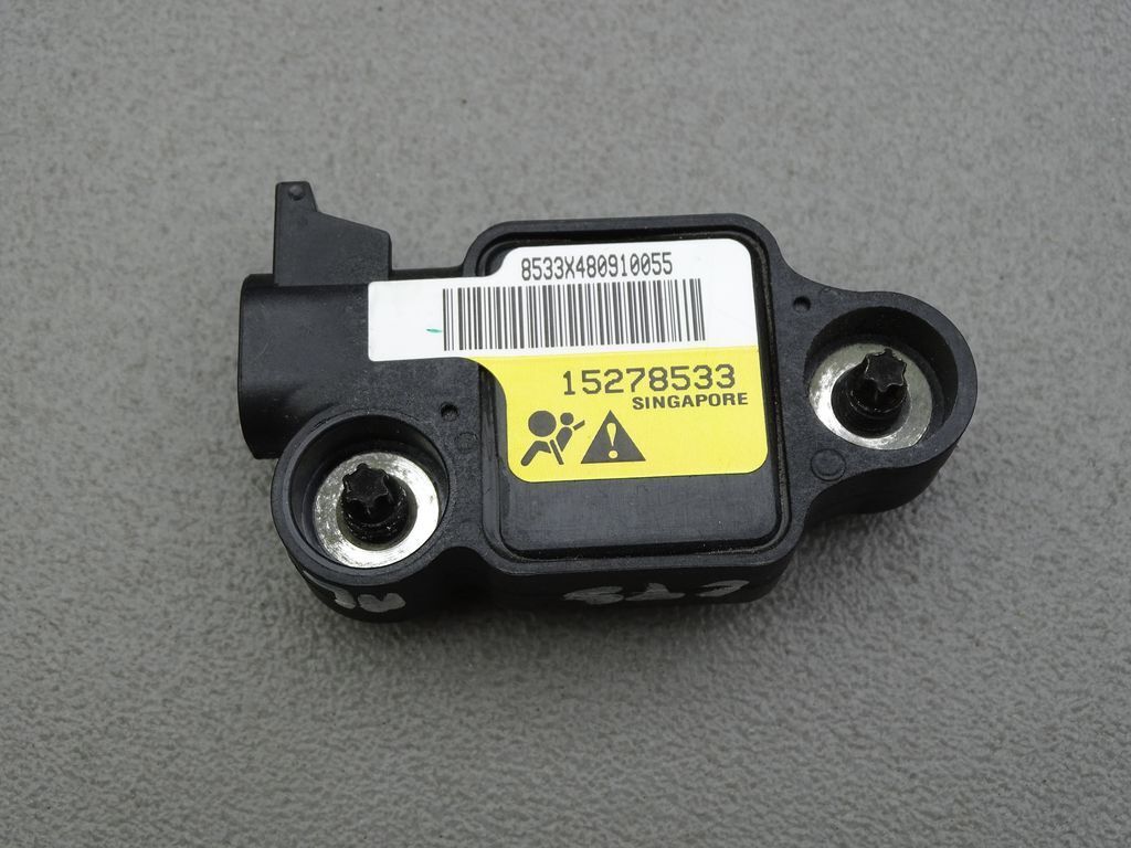 Aufprallsensor Hinten 15278533 07-13 Cadillac CTS 3.6L V6 LY7 229KW 311PS Bild 1