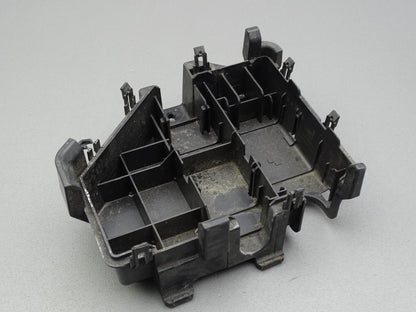 Halterung Sicherungskasten 15239988 07-13 Cadillac CTS 3.6L V6 LY7 229KW 311PS Bild 3